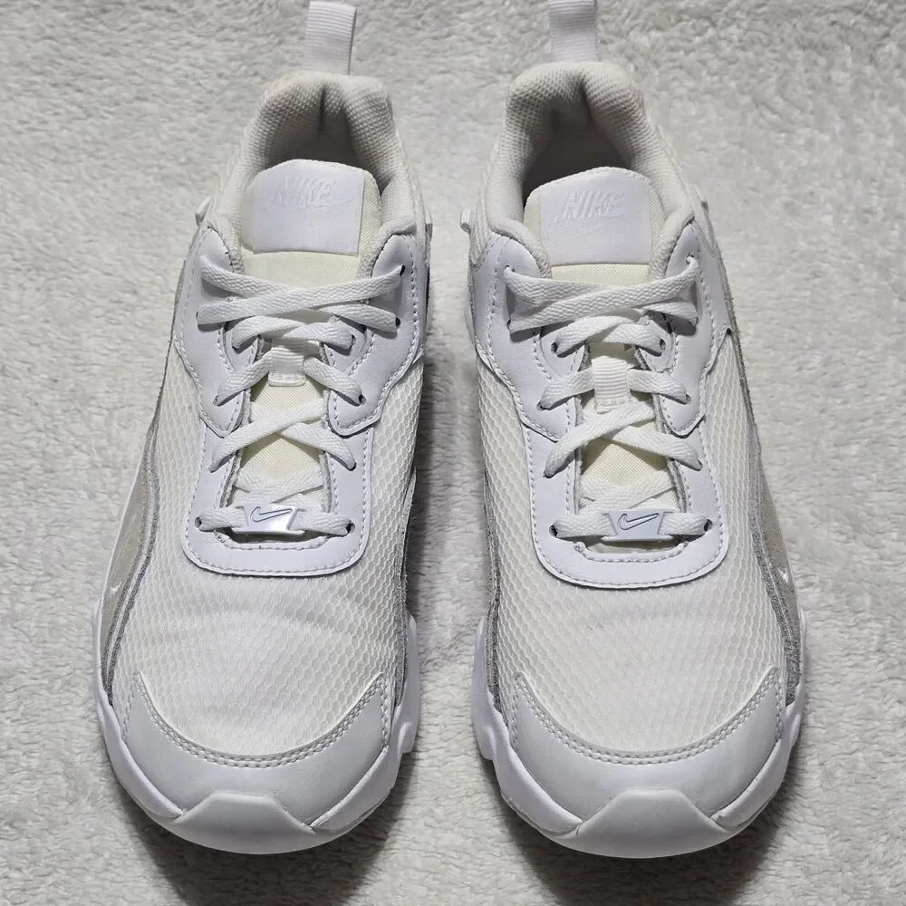 Nike RYZ 365 II Women's 8.5 White Sneakers CU4874-100 Athletic Casual Shoes